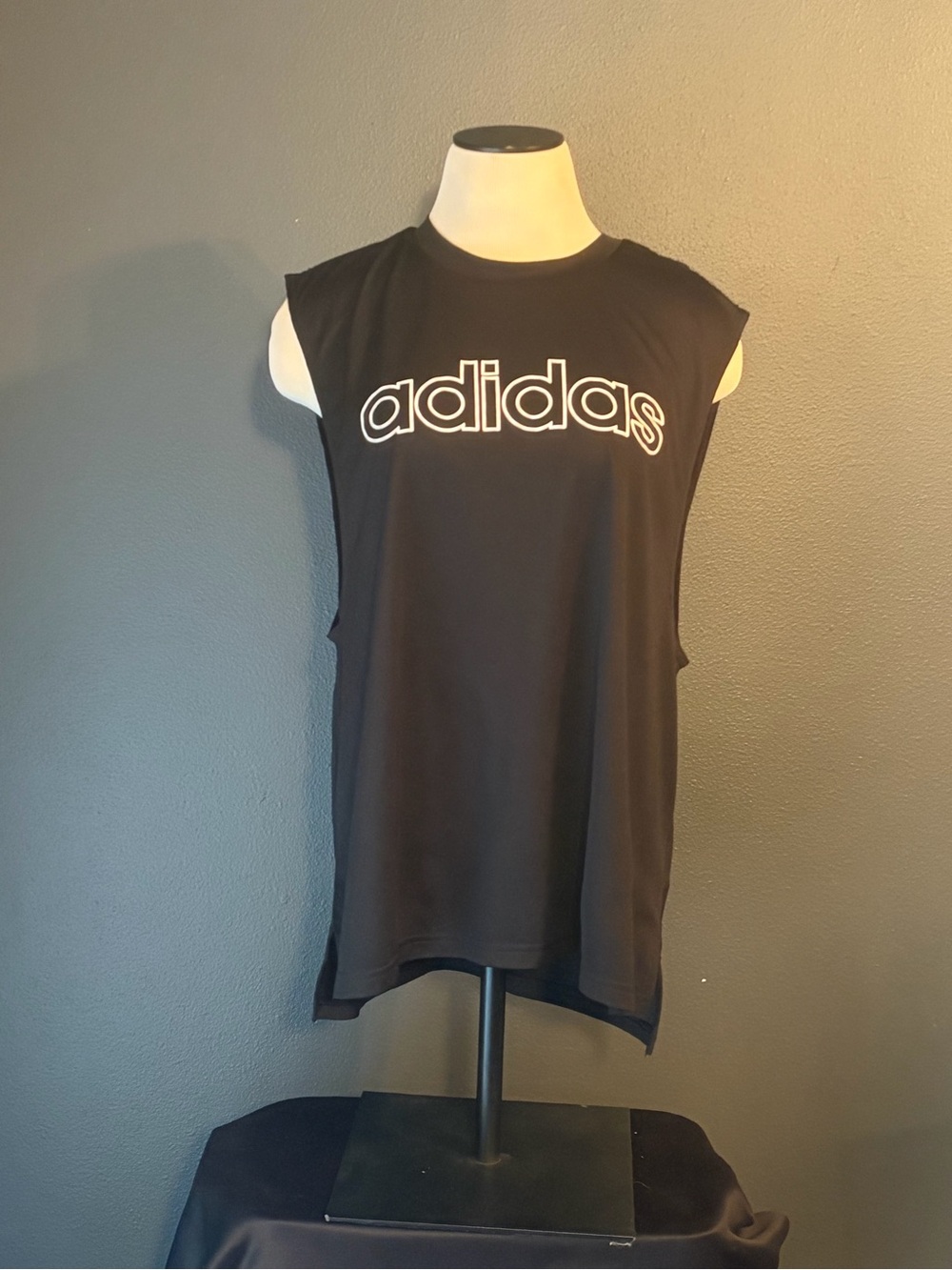 Adidas Men’s Black Logo Muscle Tank Sz XL